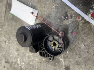 Jaguar XE Series X760 2015-2017 Parking Brake Motor