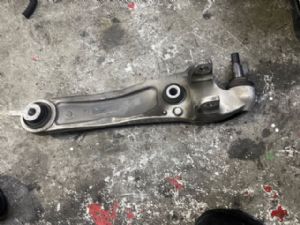 Jaguar XE Series X760 2015-2017 RF Lower Arm