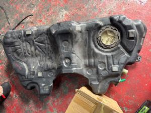 BMW 740Li F02 2008-2012 Fuel Tank