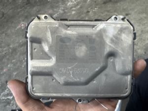 Jaguar XE Series X760 2017-2020 Headlight ECU