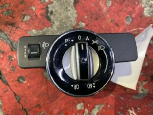 Mercedes-Benz C Class W204 2007-2010 Headlight Switch