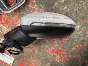 Volkswagen Golf Sportsvan 2018-2020 LF Door Elec Mirror