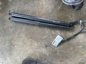 Opel Astra K 2015-2018 Tailgate Struts (Set)