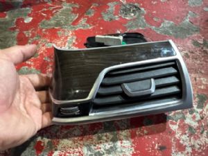 BMW 740Li G12 2014-2018 Dash Vent Surround RH