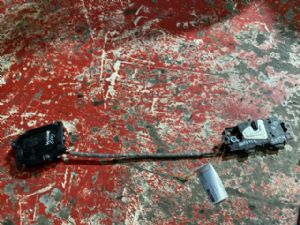 BMW 740Li G12 2014-2018 Boot Lid Lock