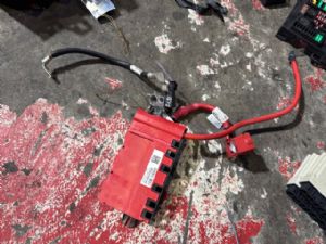 BMW 740Li G12 2014-2018 Battery Terminal