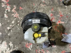 BMW 740Li G12 2014-2018 Brake Master Cylinder