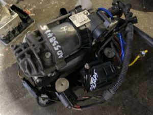 BMW 740Li G12 2014-2018 Self Leveling Pump Valve