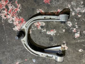 BMW 740Li G12 2014-2018 RF Upper Control Arm