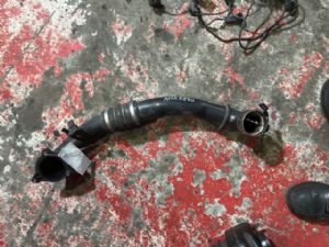 BMW 740Li G12 2014-2018 Intercooler Pipe