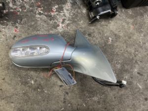 Mercedes-Benz SL Class R230 2001-2011 RF Door Elec Mirror