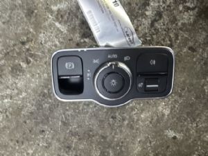Mercedes-Benz EQB 350 X243 2021-on Headlight Switch