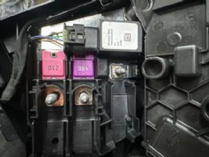 Mercedes-Benz EQB 350 X243 2021-on Battery Fuse Box