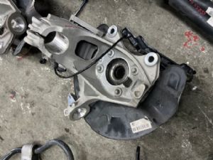 Mercedes-Benz EQB 350 X243 2021-on LF Knuckle