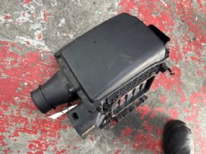 Mercedes-Benz C Class W204 2011-2014 Air Cleaner Assembly EFI Air Box