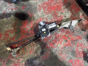 Mercedes-Benz CLA W117 2013 - 2015 Front Wiper Motor