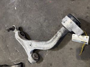 Porsche Taycan 4s RF Lower Arm