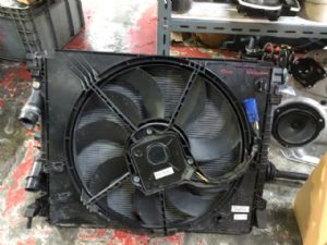 Maserati Ghibli M157 2013-2017 Radiator