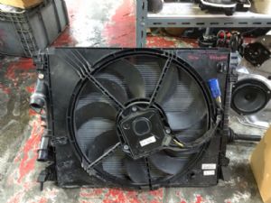 Maserati Ghibli M157 2013-2017 Radiator Electric Fan Assembly
