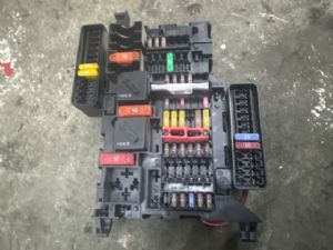 Mini Cooper S F56 2014-2018 Fuse Box