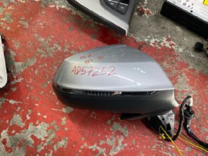 Audi Q7 4M 2016-2019 RF Door Elec Mirror