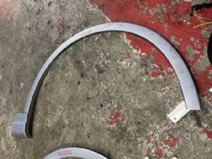 Audi Q7 4M 2016-2019 RF Wheel Arch Moulding