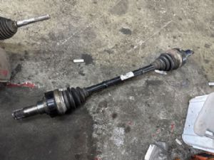 BMW 1 Series 116d F20 LCI LR Driveshaft