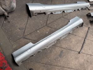 Mercedes-Benz SL Class R230 2001-2011 L Side Skirt