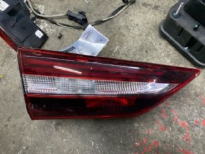 Opel Grandland X 2017-2021 L Boot Light