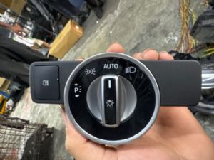 Mercedes-Benz CLA W117 2013 - 2015 Headlight Switch