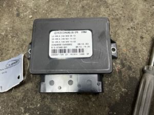 Mercedes-Benz CLA W117 2013 - 2015 Hand Brake Control Module