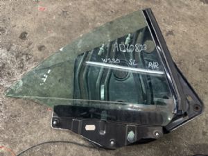 Mercedes-Benz SL Class R230 2001-2011 RR Door Regulator Motor