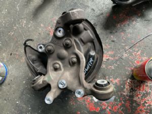 Mercedes-Benz CLA W117 2013 - 2015 RR Knuckle