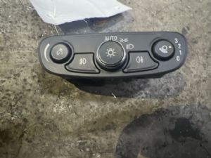 Opel Insignia Z18 2017-2020 Headlight Switch