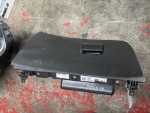 Opel Insignia Z18 2017-2020 Glove Box
