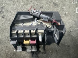 Opel Insignia Z18 2017-2020 Battery Fuse Box