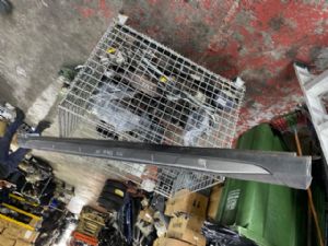 Mercedes-Benz GLA200 X156 2014-2016 L Side Skirt