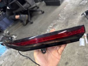 Polestar Polestar 2 2019-2023 R Boot Light