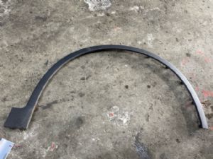 Polestar Polestar 2 2019-2023 RF Wheel Arch Moulding