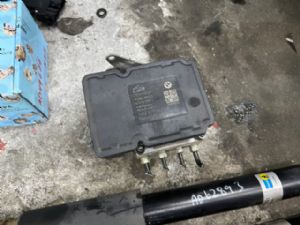 BMW 3 Series  325I E93 ABS Pump