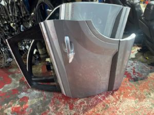 Audi Q7 4M 2016-2019 LR Door Complete