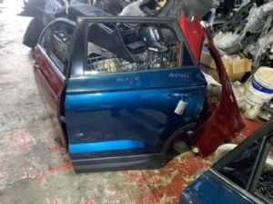 Seat Ateca 2020-2024 LR Door Complete