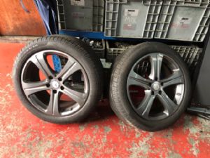 Mercedes-Benz E Class W213 2016-on 245/45R18 Tyre