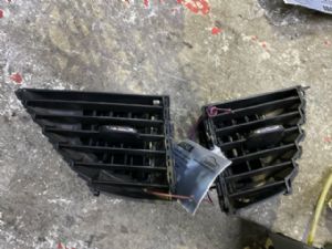 Opel Insignia Z18 2017-2020 Dash Vent Surround Centre