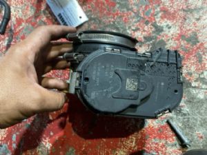 Mercedes-Benz C Class W205 2014-2018 Throttle Body (Left)