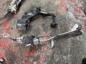 Mercedes-Benz C Class W205 2014-2018 Front Wiper Motor