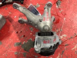BMW 740Li G12 2014-2018 Right Engine Mount
