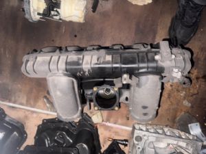 BMW 523i F10 LCI 2012-2016 Engine Inlet Manifold