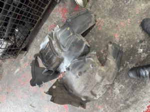 BMW 3 Series E90 318I 2005-2012 Catalytic Converter