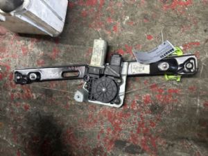 BMW 3 Series E90 318I 2005-2012 RR Door Regulator Motor